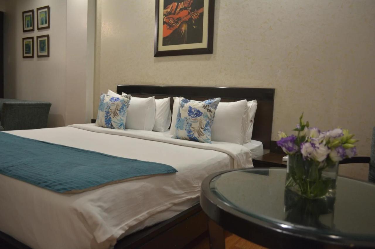 Hotel Rockland Panchsheel Enclave New Delhi Eksteriør billede